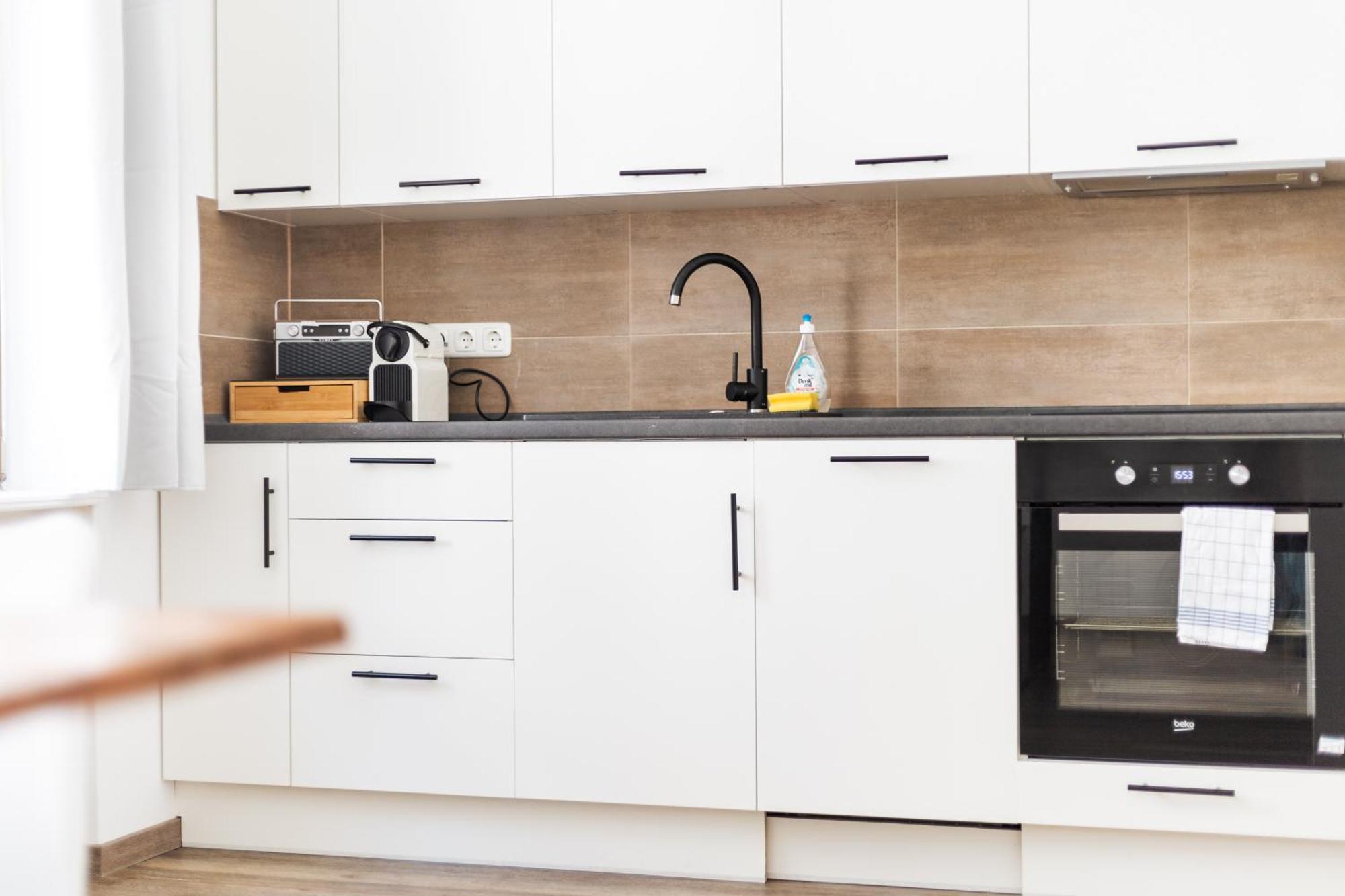 Apartments Am Neuen Theater - Altstadt - Zentral - Kueche - Wifi - Powered By Ko-Living Галль Экстерьер фото